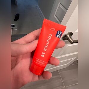 🫒 5/$25 - Tower 28 SOS Daily Barrier Recovery Cream